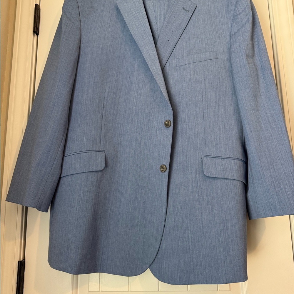Men's Light Blue Suit